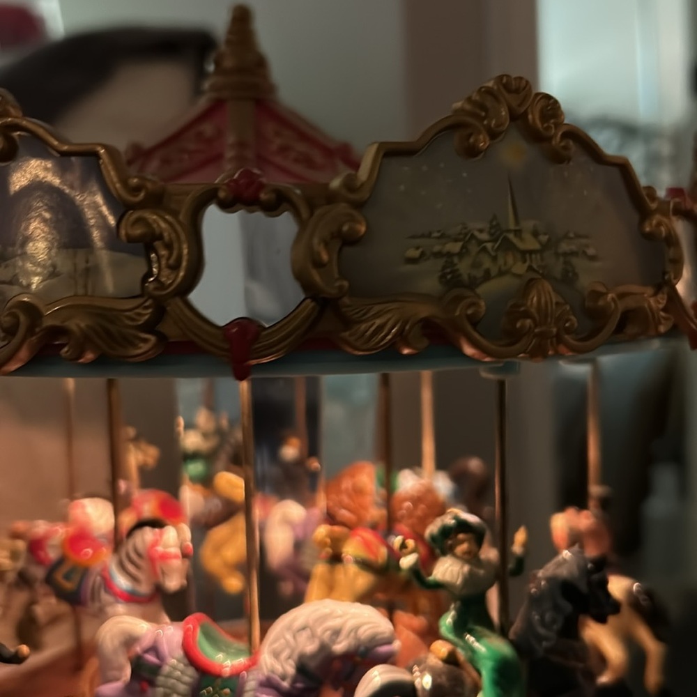 Moving Carousel Music Box🥳🥳❌❌ - Picture 6 of 8